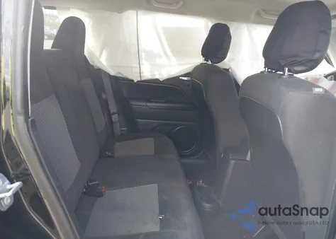 2016 Jeep Patriot Sport z USA, uszkodzony, nr VIN 1C4NJRBBXGD661897